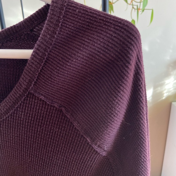 Golden by TNA purple waffle sweater - Picture 3 of 4